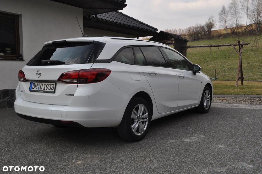 Opel Astra 1.4 Turbo Start/Stop ON - 14