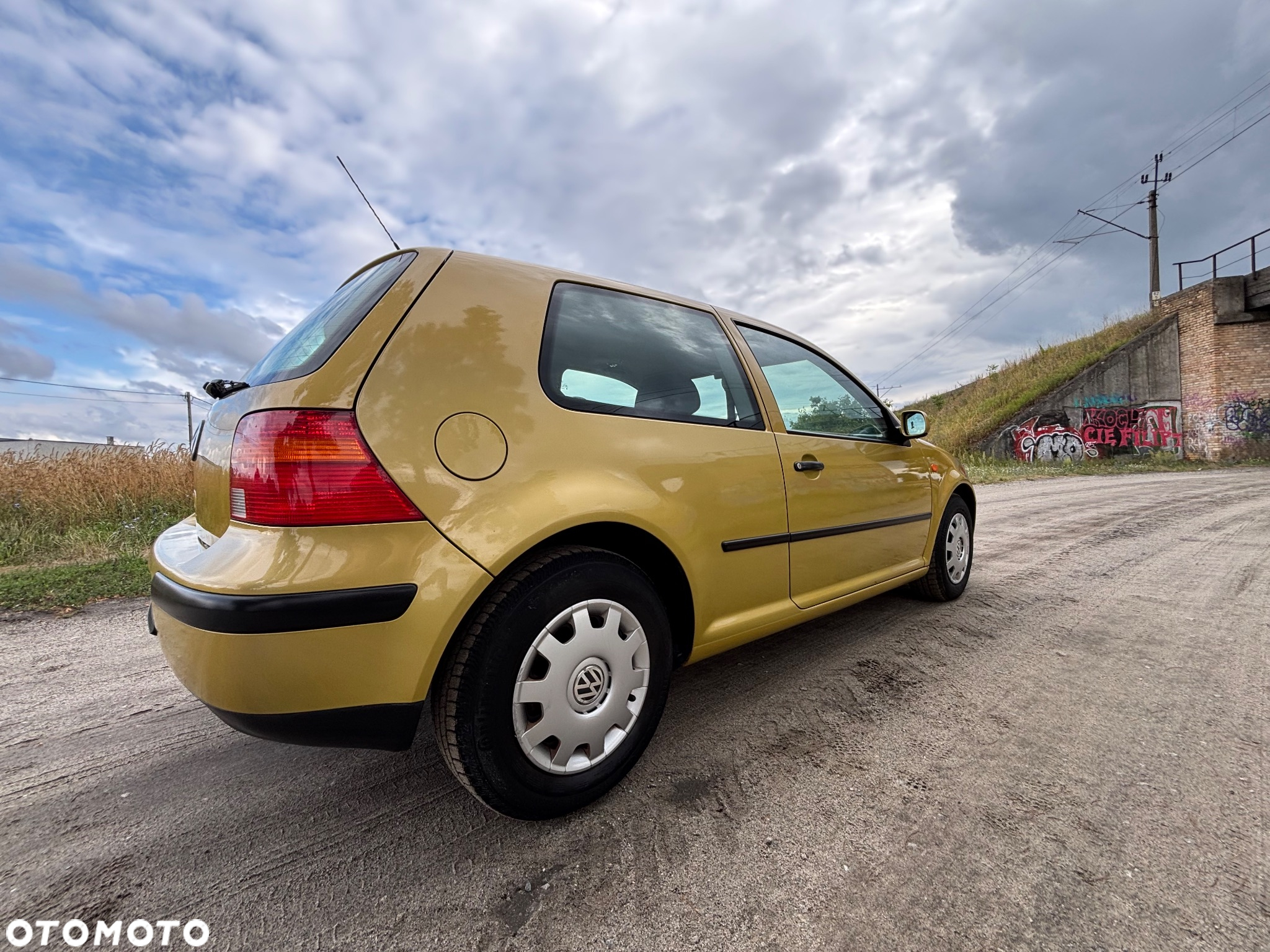 Volkswagen Golf - 3