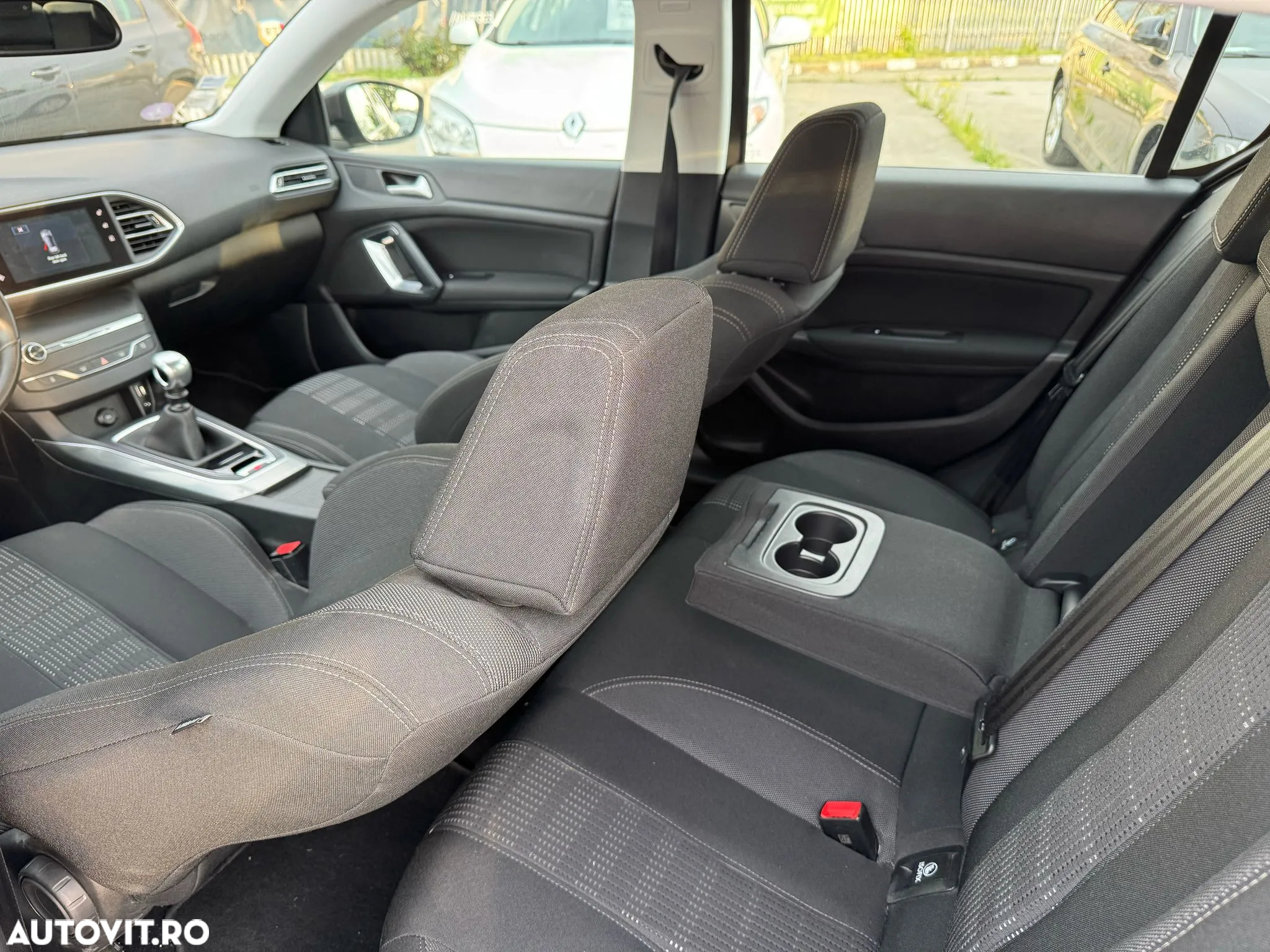 Peugeot 308 130 e-THP Stop & Start Allure - 10