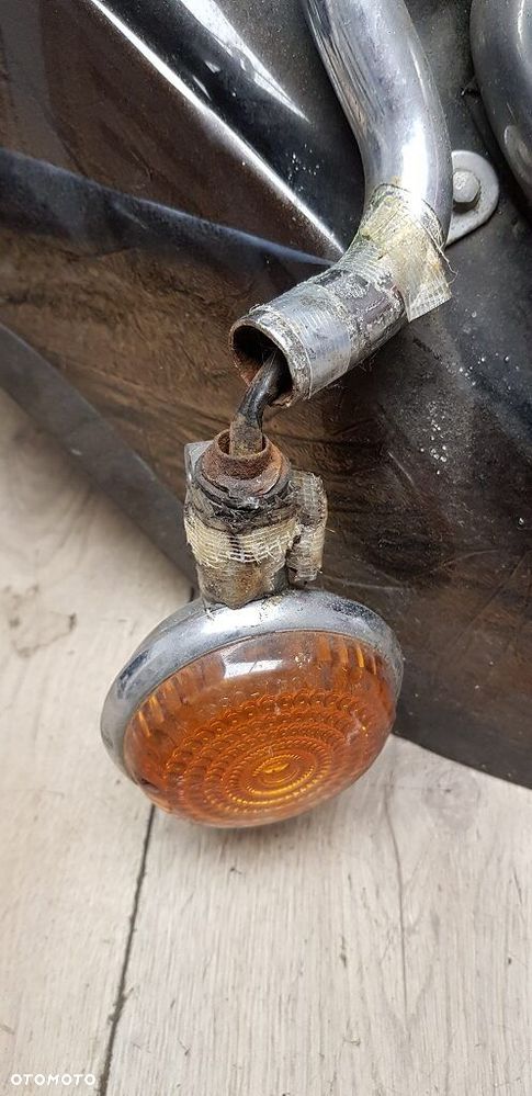 Błotnik lampa listwa kierunkowskazy XVS1100 Drag Star Classic - 3