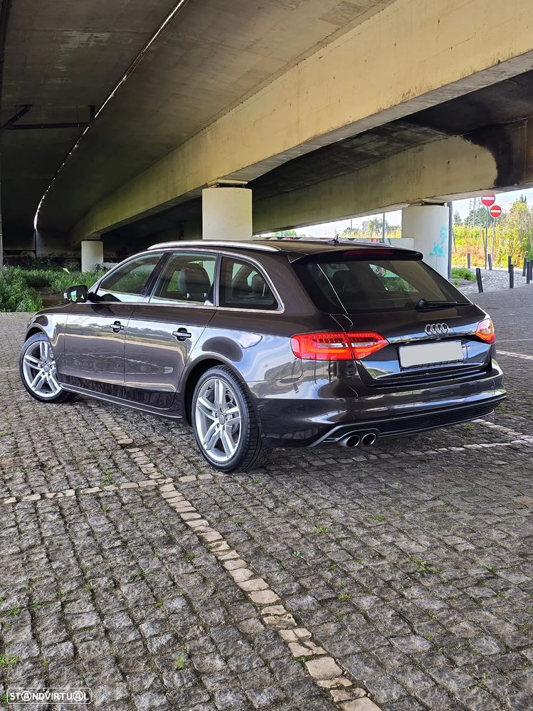 Audi A4 Avant 2.0 TDI Multitronic S-line - 13
