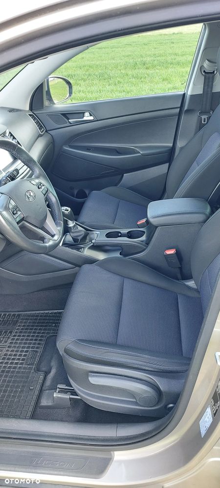 Hyundai Tucson 1.6 GDI BlueDrive Style 2WD - 7