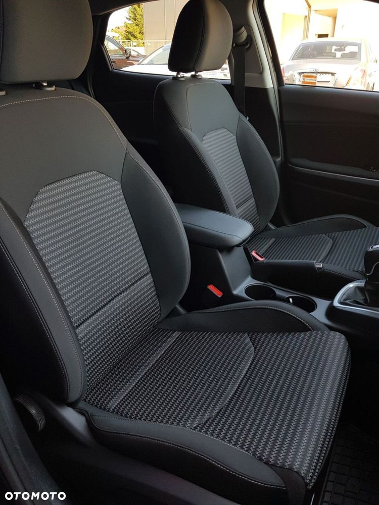 Kia XCeed 1.5 T-GDI M - 23