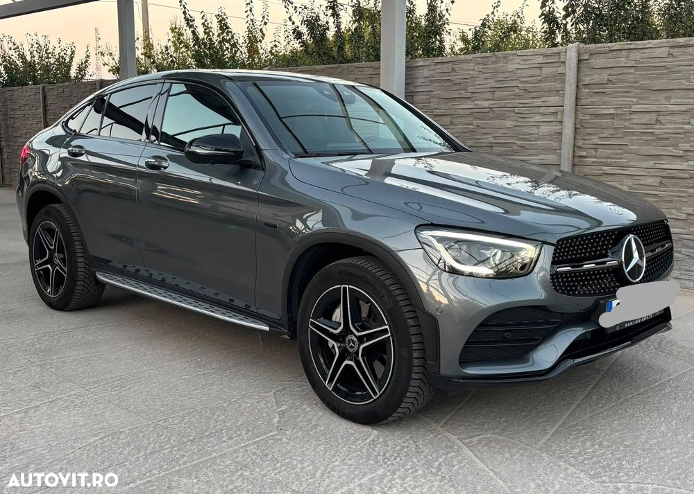 Mercedes-Benz GLC Coupe 300 4MATIC - 2