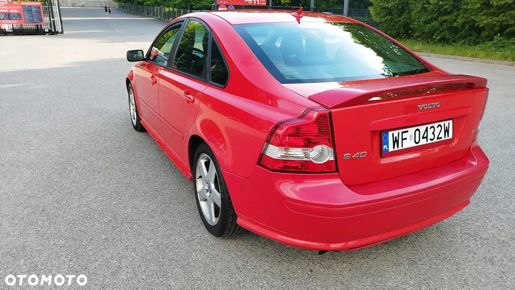 Volvo S40 T5 Summum - 8