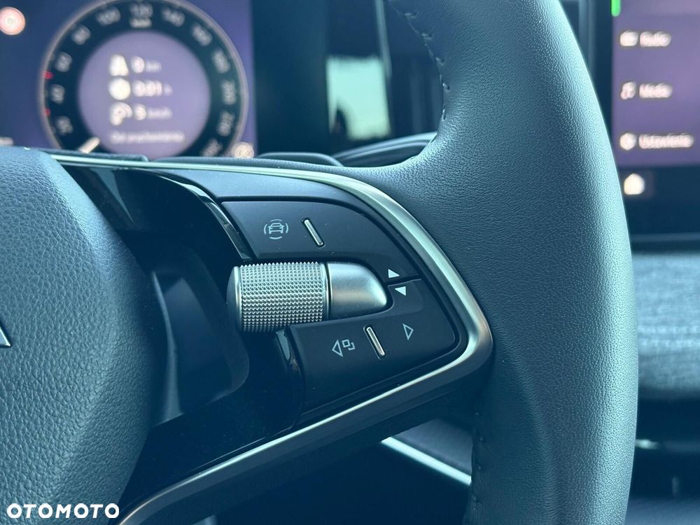 Skoda Superb 2.0 TDI SCR Selection DSG - 32