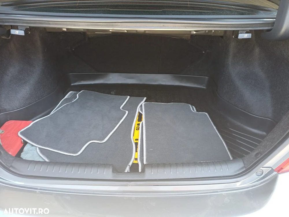 Honda Civic - 8