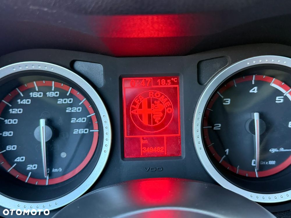Alfa Romeo 159 2.4JTDM Q-ti - 21