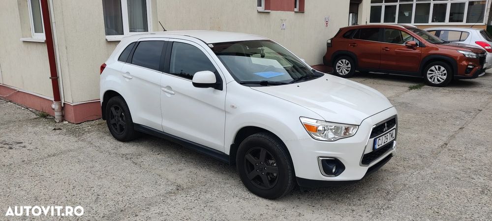 Mitsubishi ASX - 3