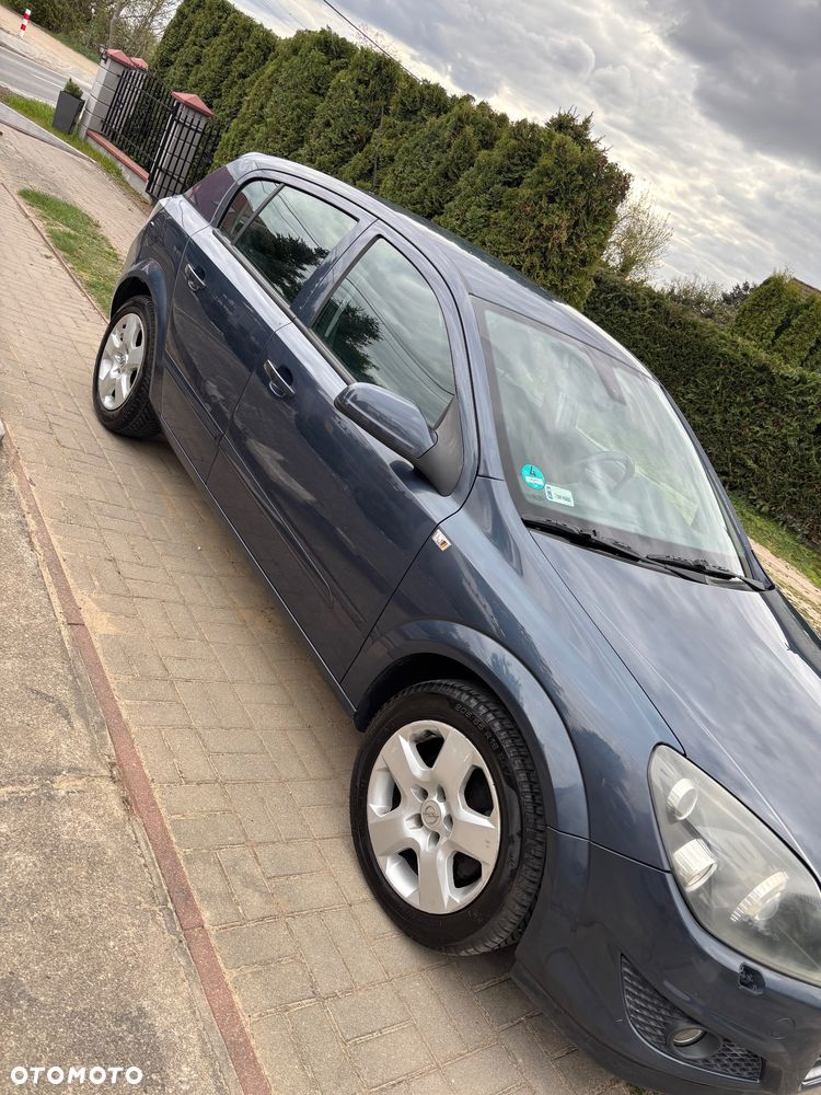 Opel Astra 1.6 Color Edition - 3