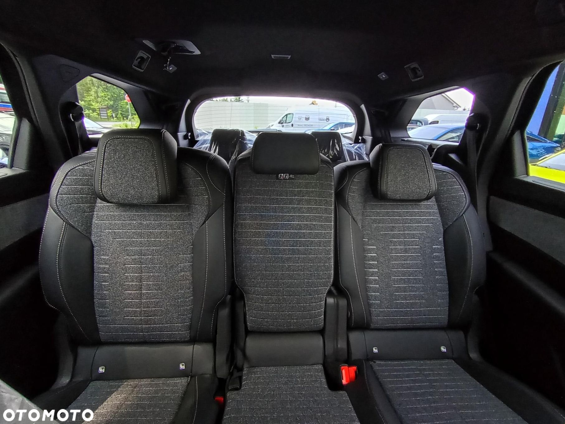 Peugeot 5008 - 24