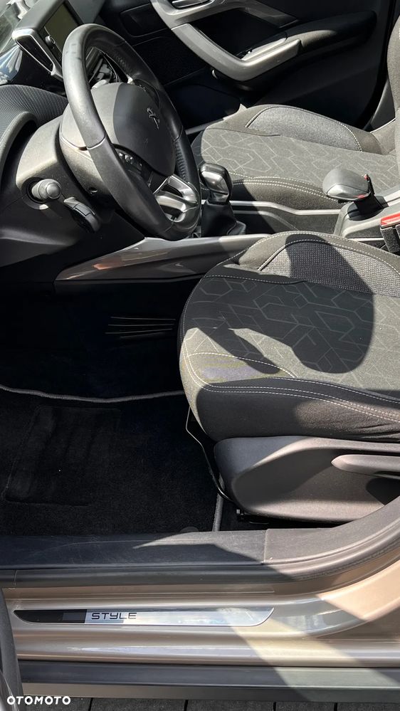 Peugeot 2008 PureTech 110 Stop&Start Style - 14