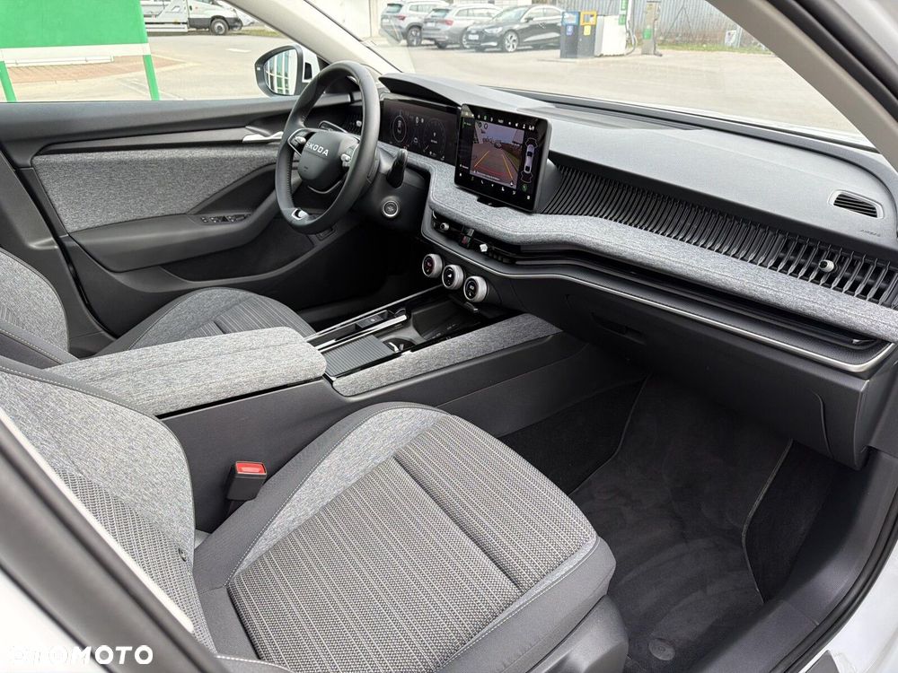 Skoda Superb 1.5 TSI Plug-in Hybrid Edition 130 DSG - 16