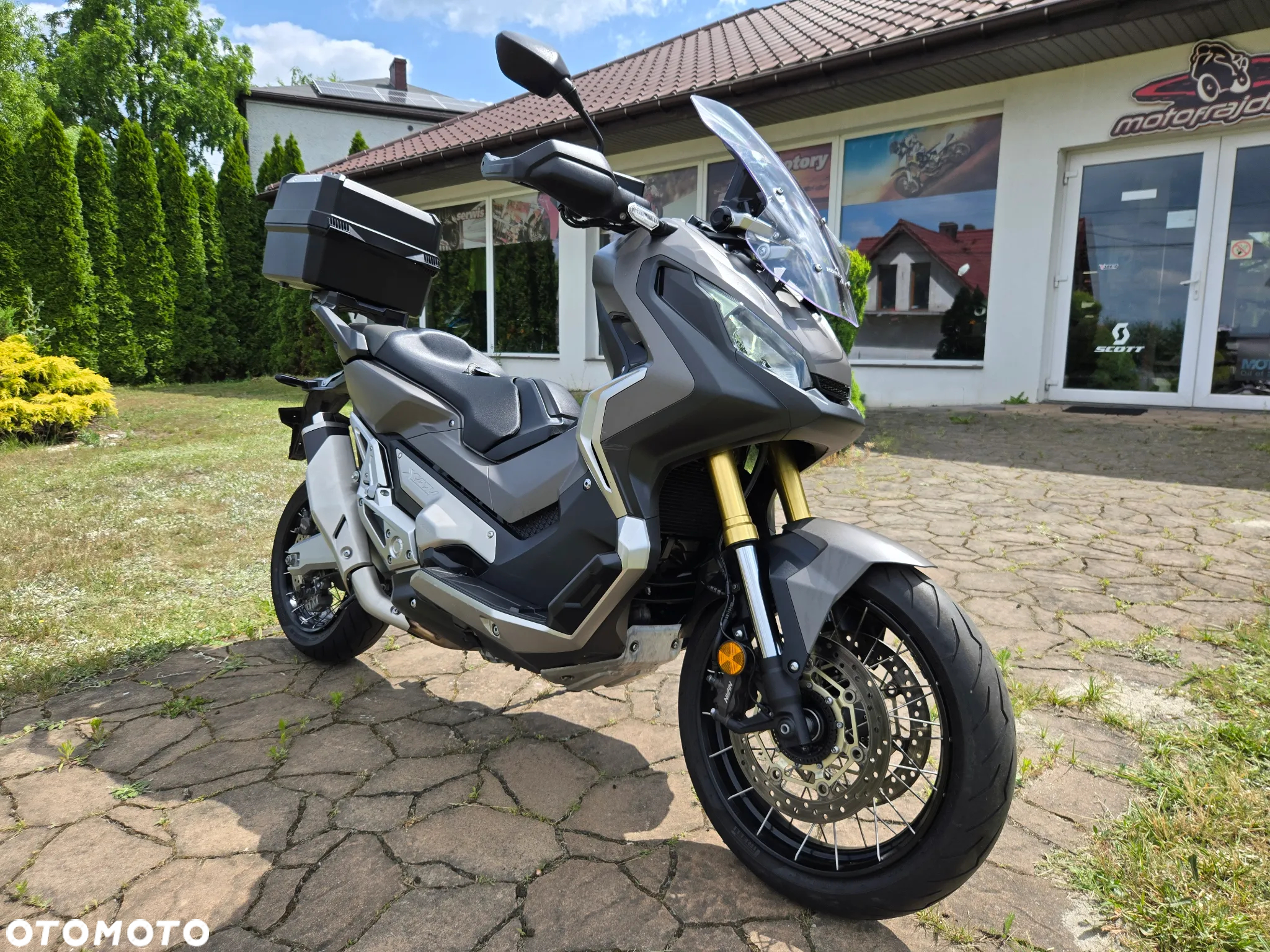 Honda X-ADV - 2