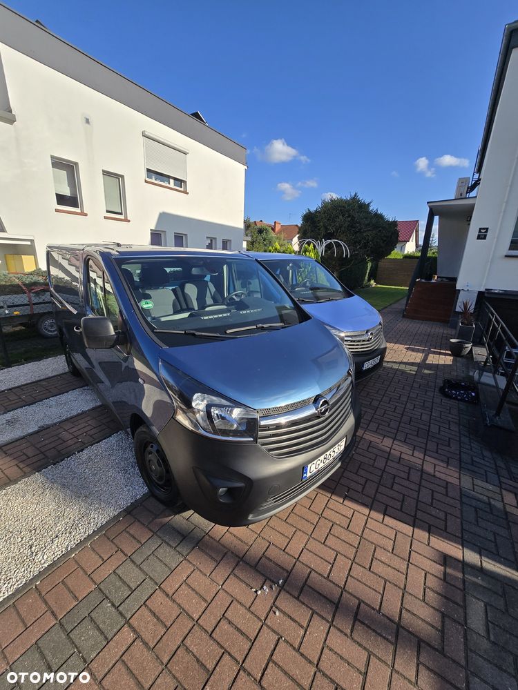Opel Vivaro - 1