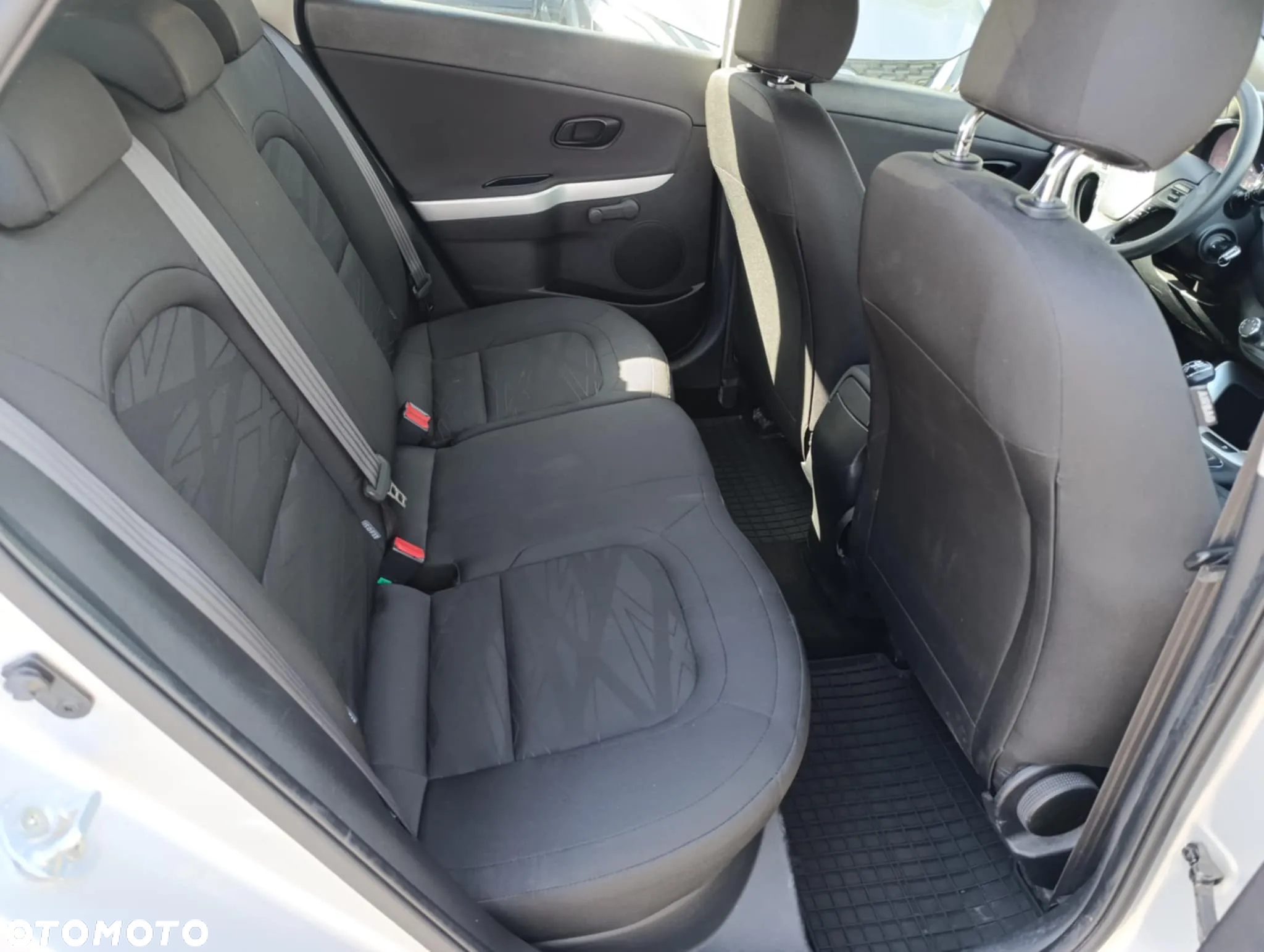 Kia Ceed Cee'd 1.4 CRDi S - 11