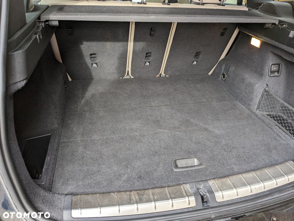 BMW X1 - 12