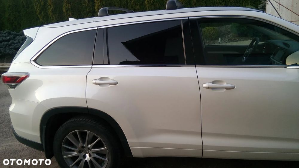 Toyota Highlander 3.5 V6 4WD - 2