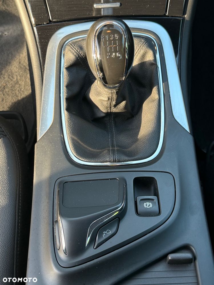 Opel Insignia 2.0 CDTI Edition - 22