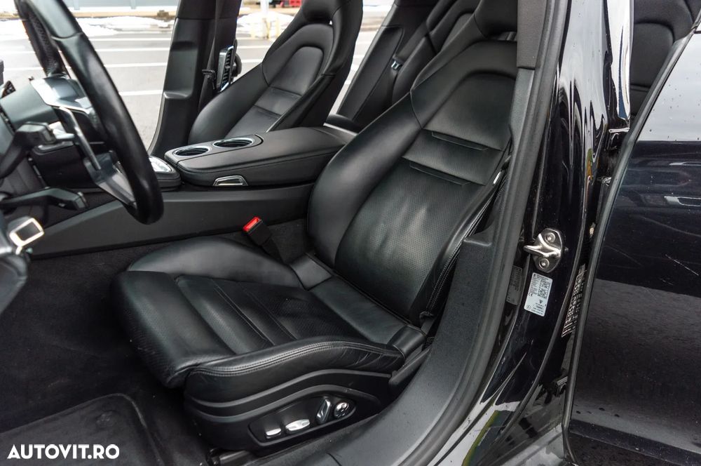 Porsche Panamera - 15