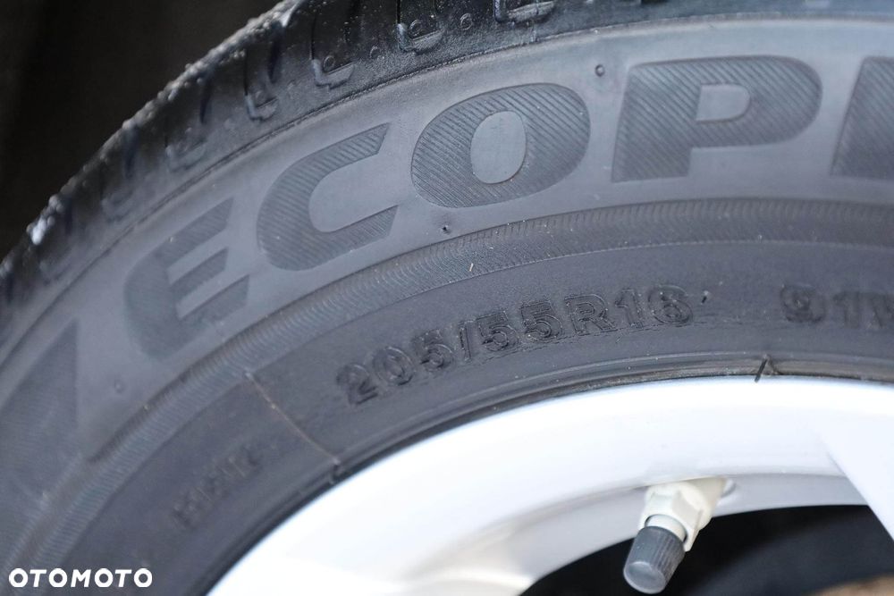 Toyota Corolla 1.8 Hybrid Comfort - 10