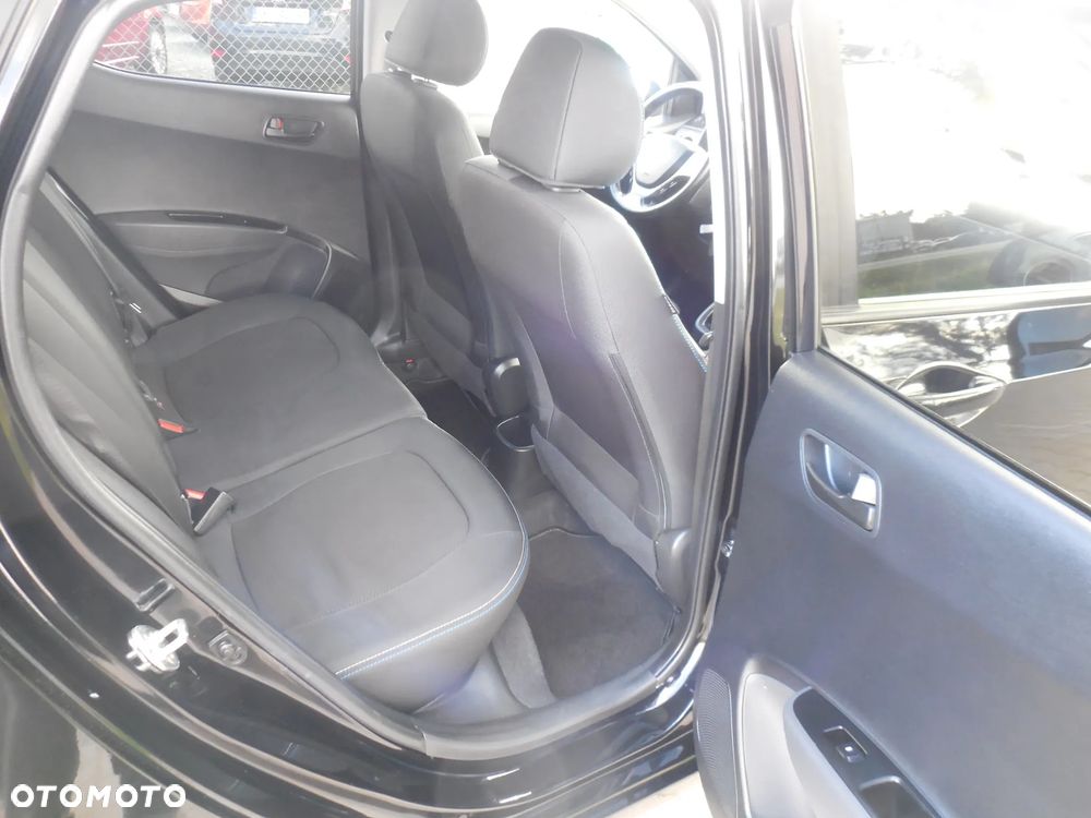 Hyundai i10 1.2 Premium - 11