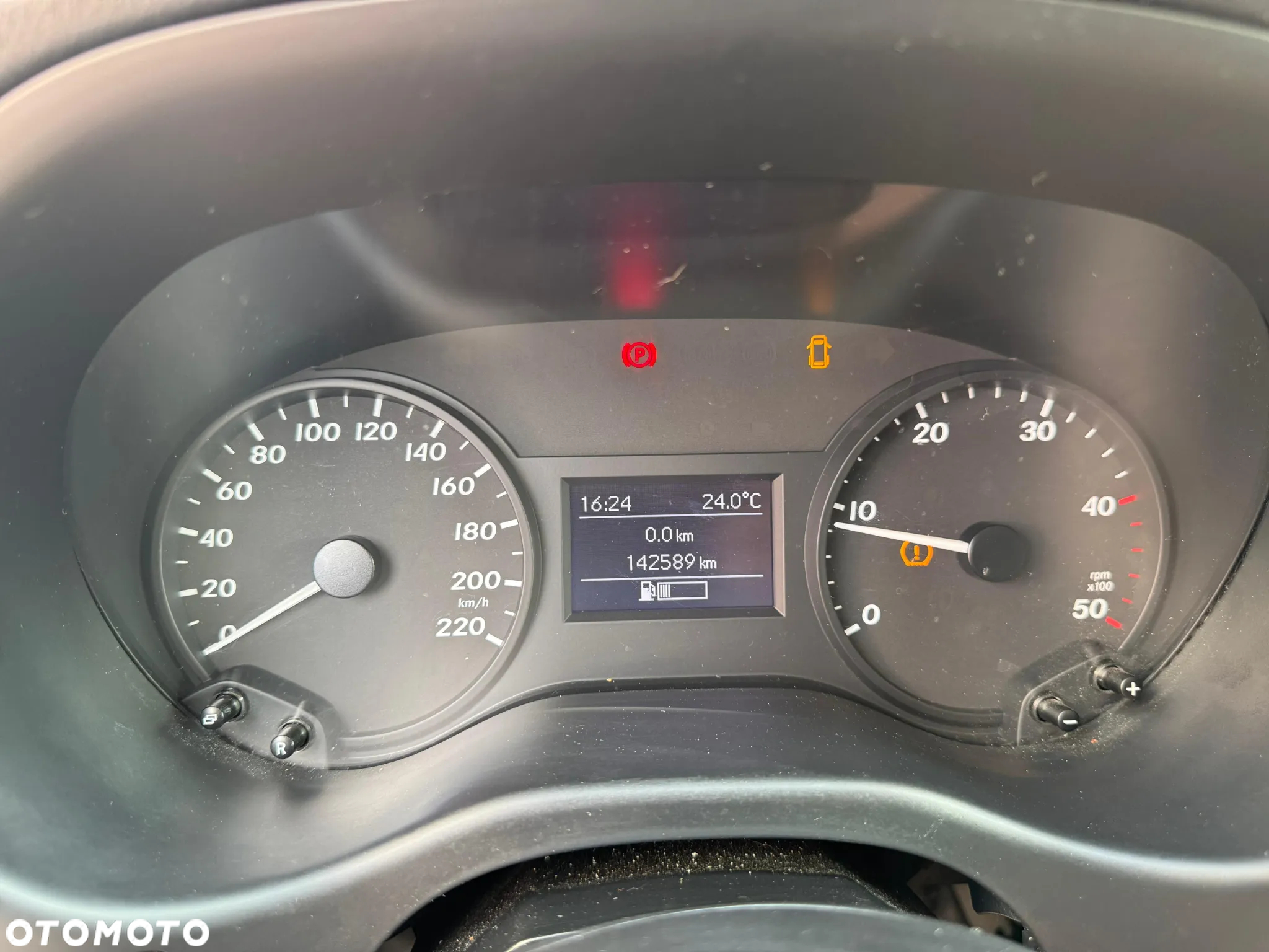 Mercedes-Benz VITO - 11