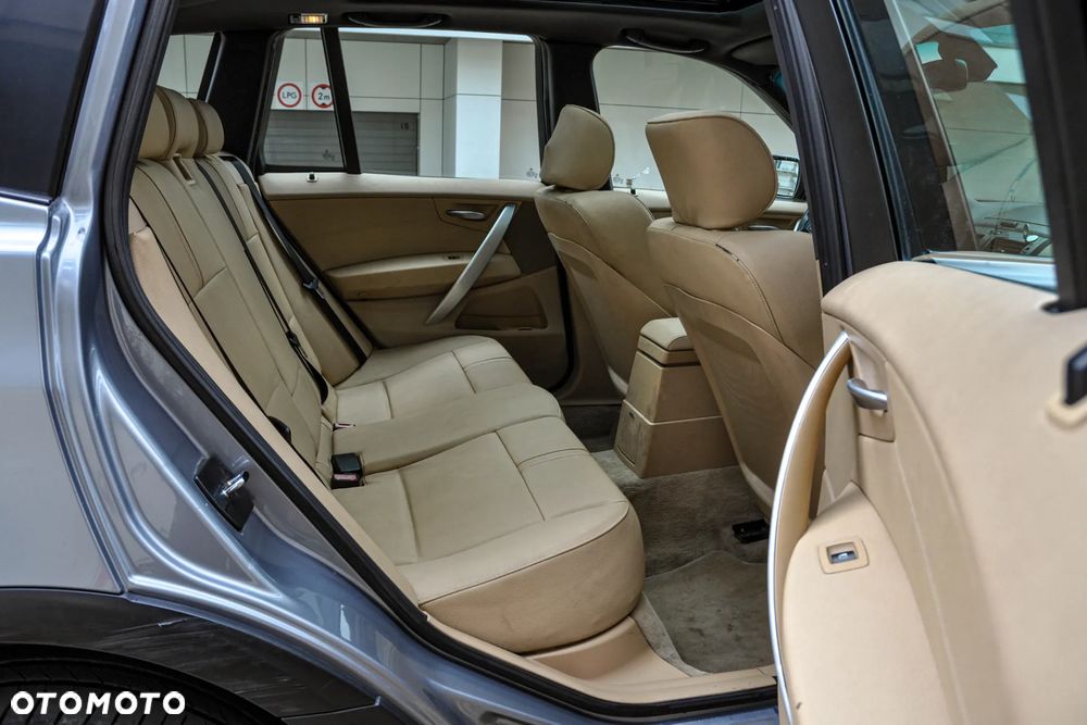 BMW X3 xDrive35d - 12