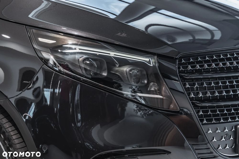 Mercedes-Benz Klasa V 300 d 4-Matic 9G-Tronic Exclusive (d³ugi) - 17