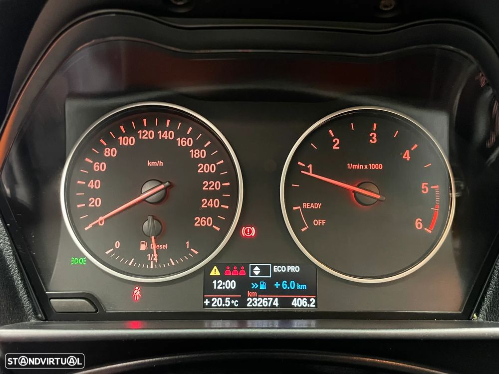 BMW 116 d EDynamics Line Urban - 16