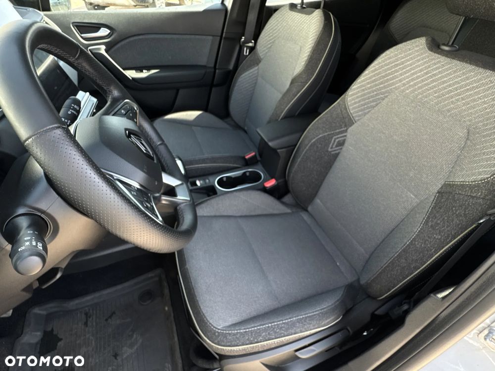 Renault Captur - 10