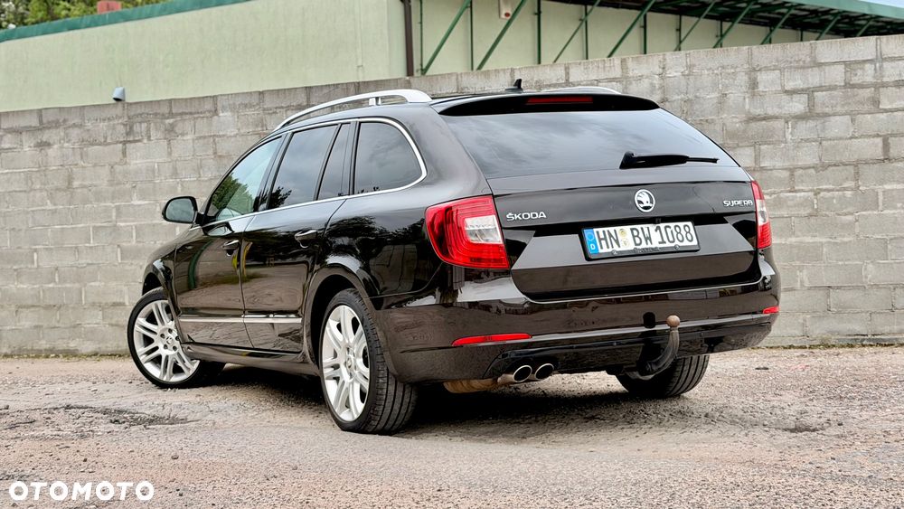 Skoda Superb 2.0 TDI DSG Exclusive - 13
