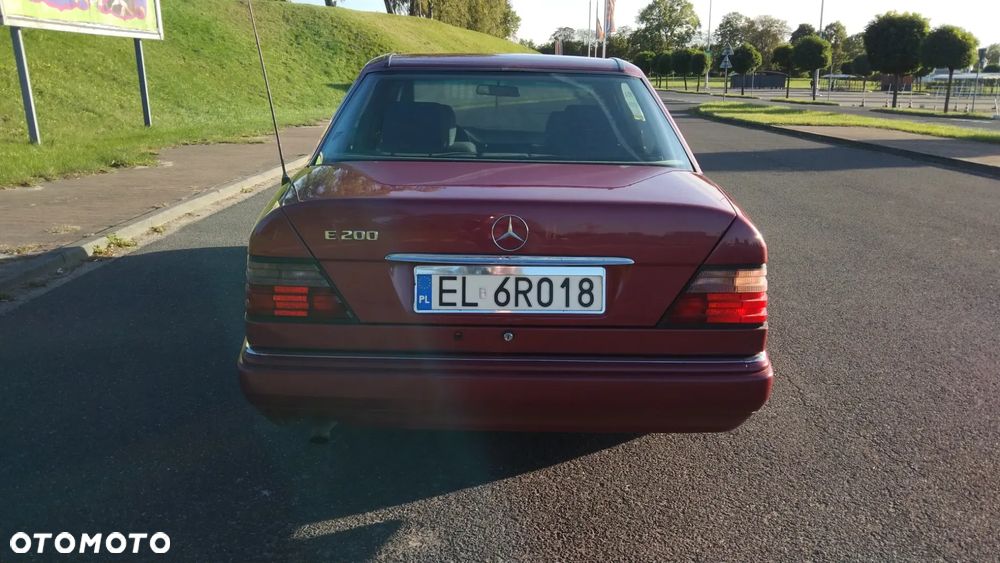 Mercedes-Benz W124 (1984-1993) - 9