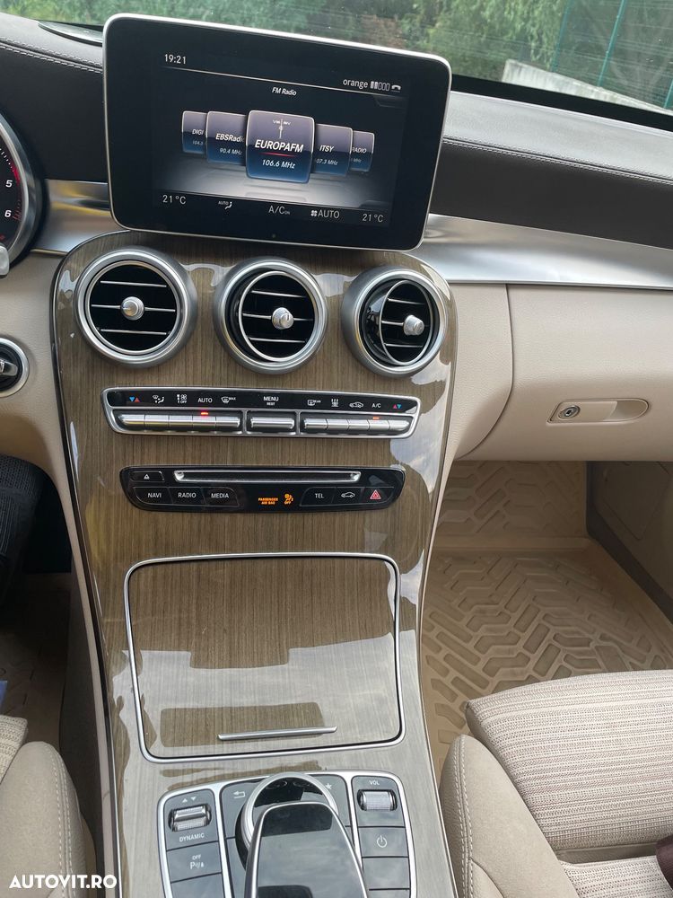 Mercedes-Benz C - 6