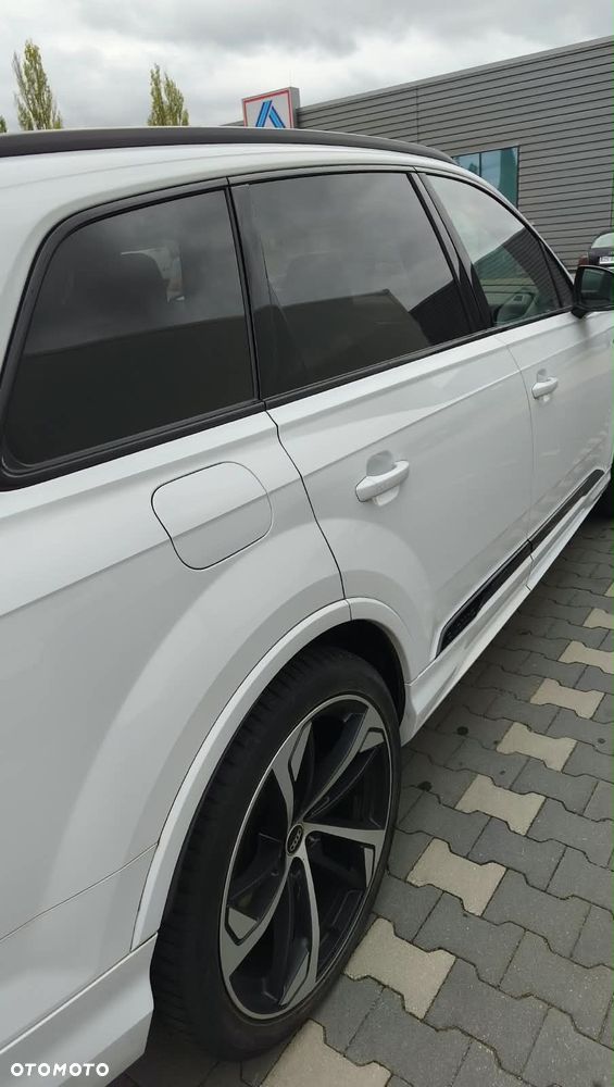Audi Q7 - 4