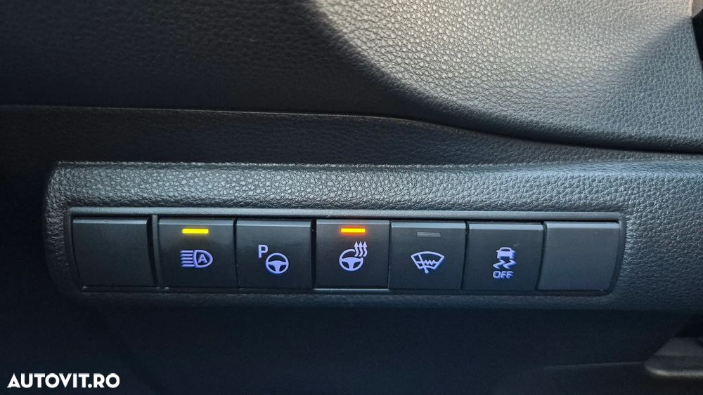 Toyota Corolla 1.8 HSD Exclusive Plus tapiterie Neagra - 15