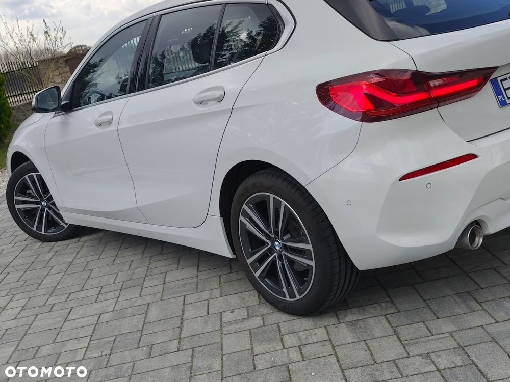 BMW Seria 1 116d Sport Line Shadow - 32