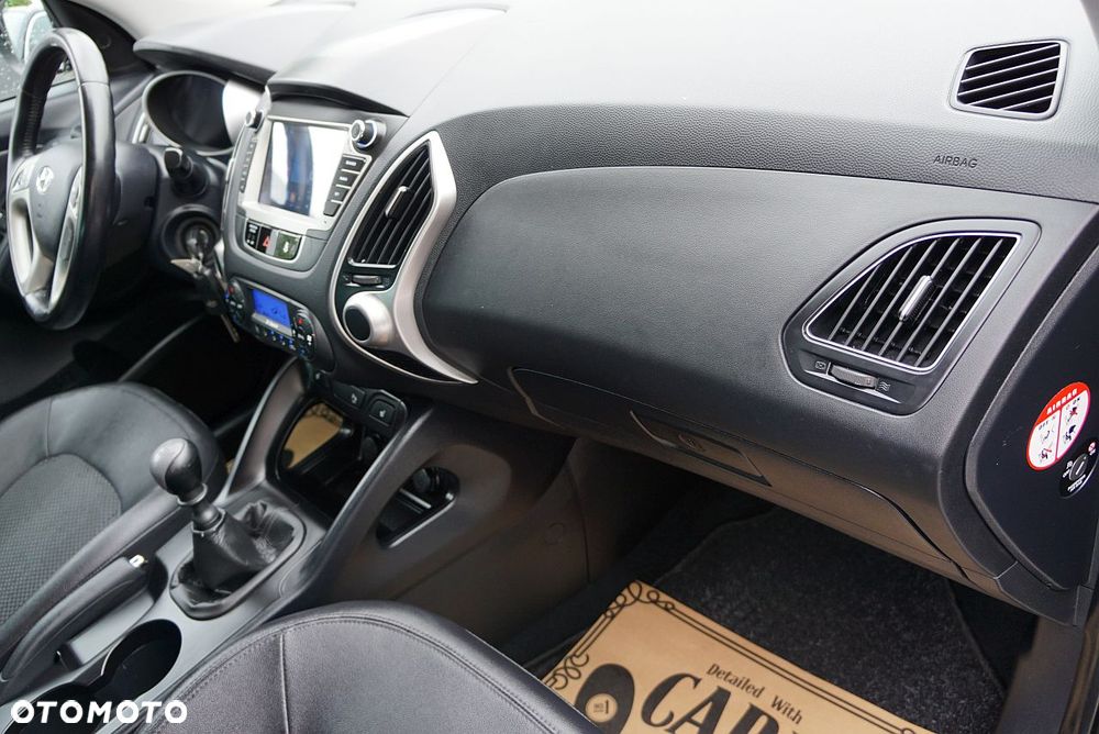 Hyundai ix35 - 11