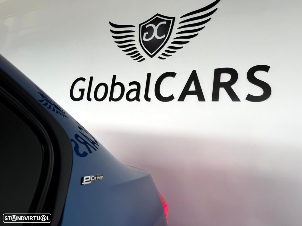 BMW 330 e iPerformance Pack M - 7