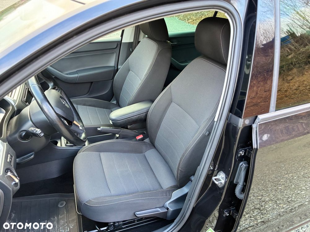 Skoda RAPID 1.6 TDI Ambition Green tec - 10