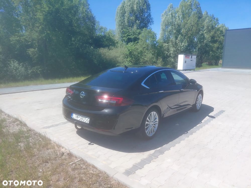 Opel Insignia - 8