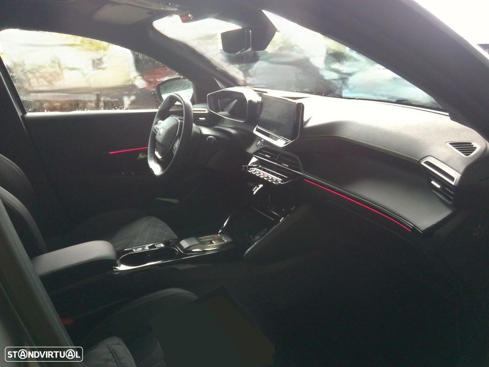 Peugeot e-208 50 kWh GT - 4