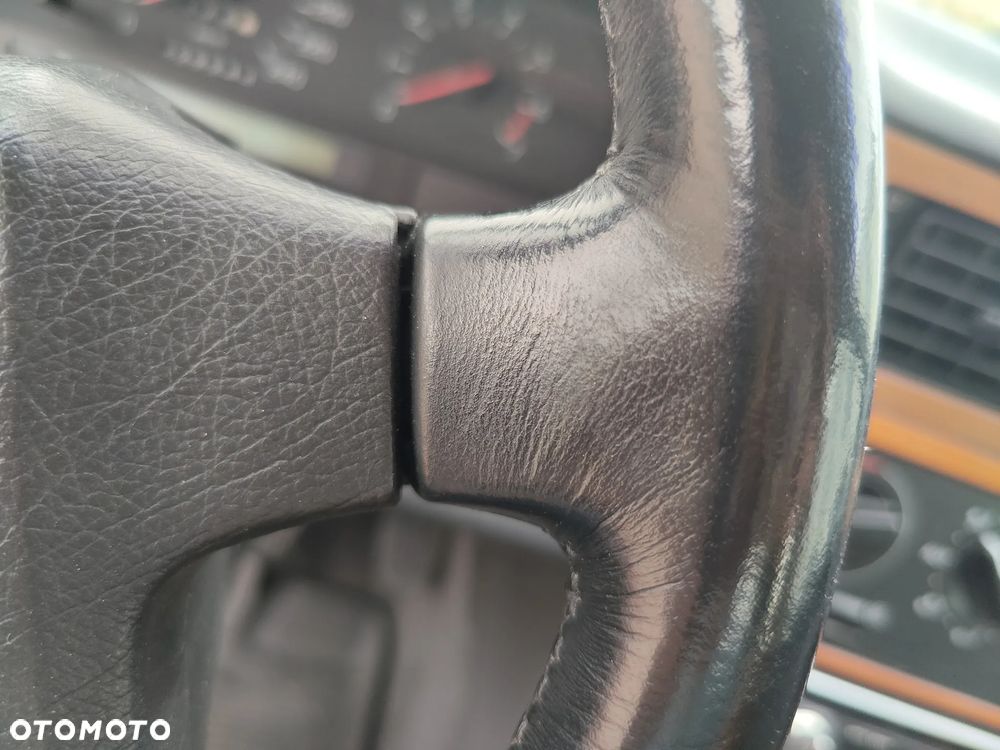 Volvo 850 2.5-20 GLT - 35