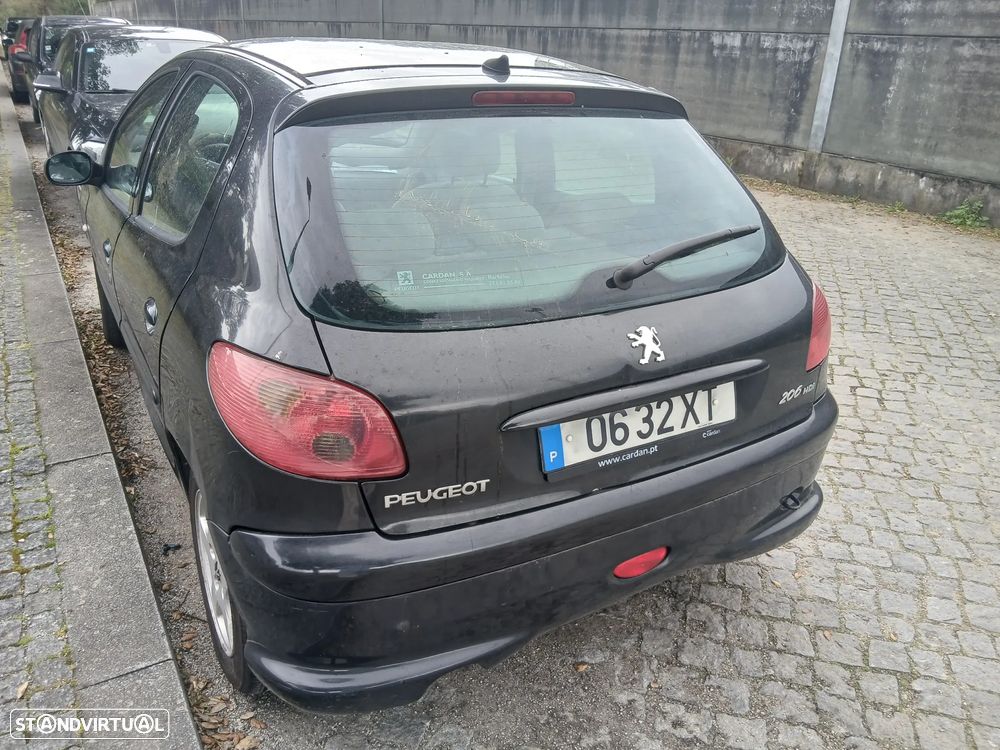 Peugeot 206 1.4 HDi XT - 2
