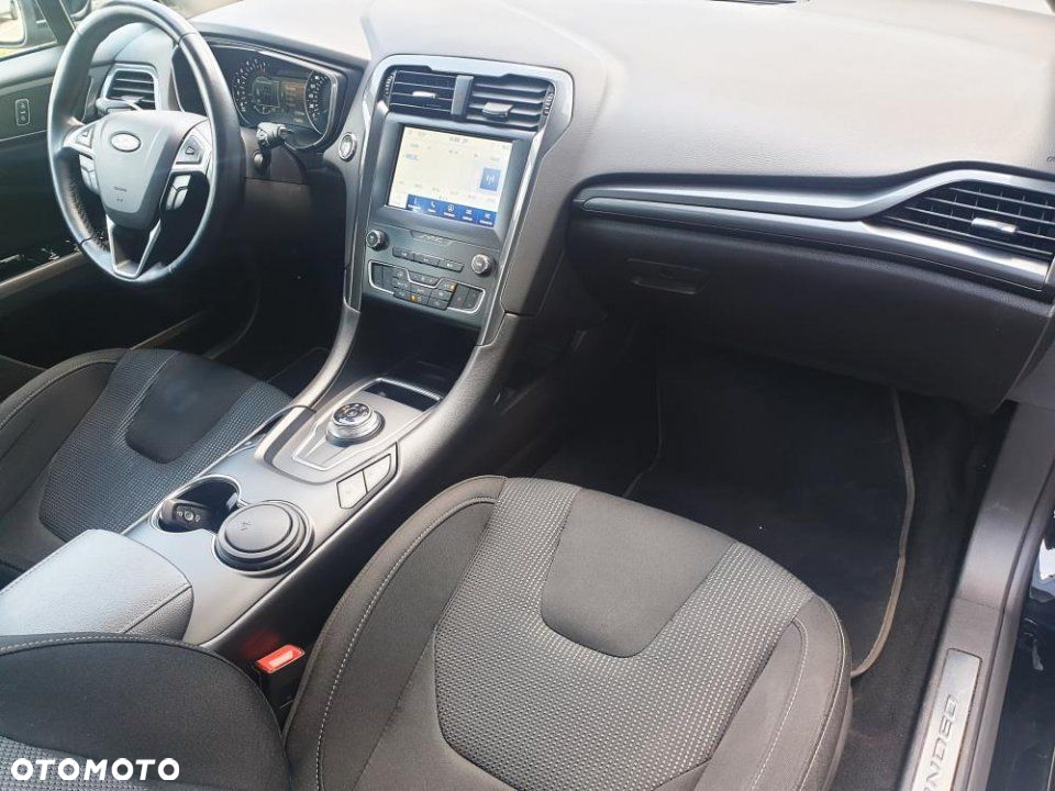 Ford Mondeo - 11