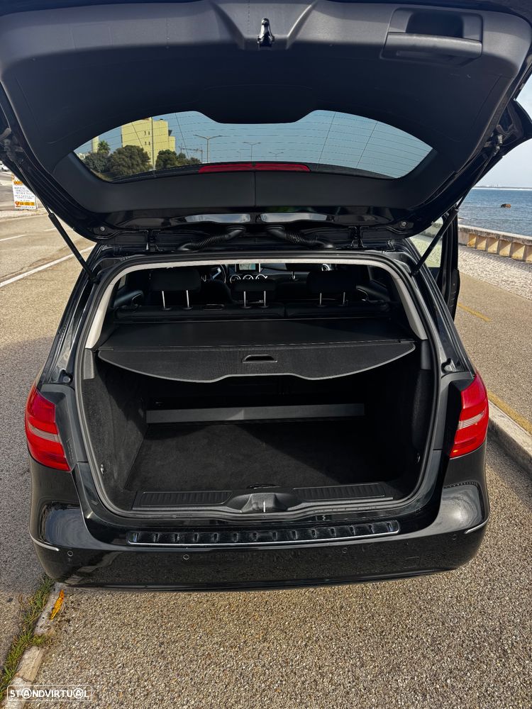 Mercedes-Benz B 180 CDI - 15