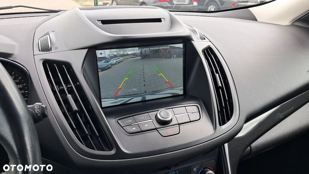 Ford Kuga Vignale 2.0 TDCi AWD - 4