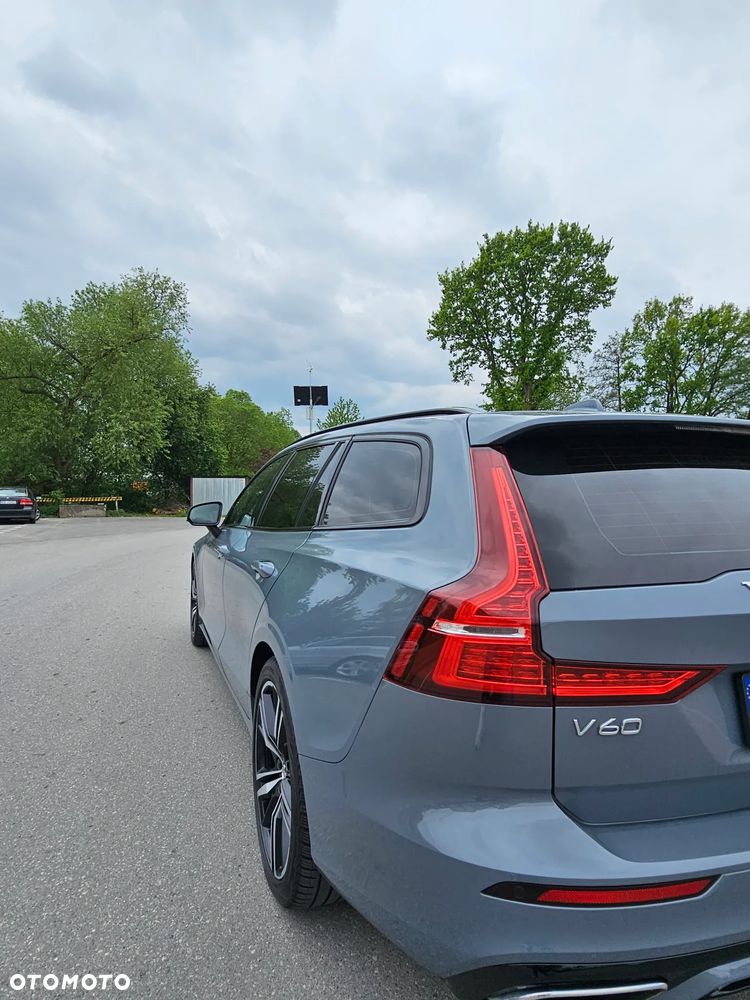 Volvo V60 B4 D Geartronic RDesign - 21
