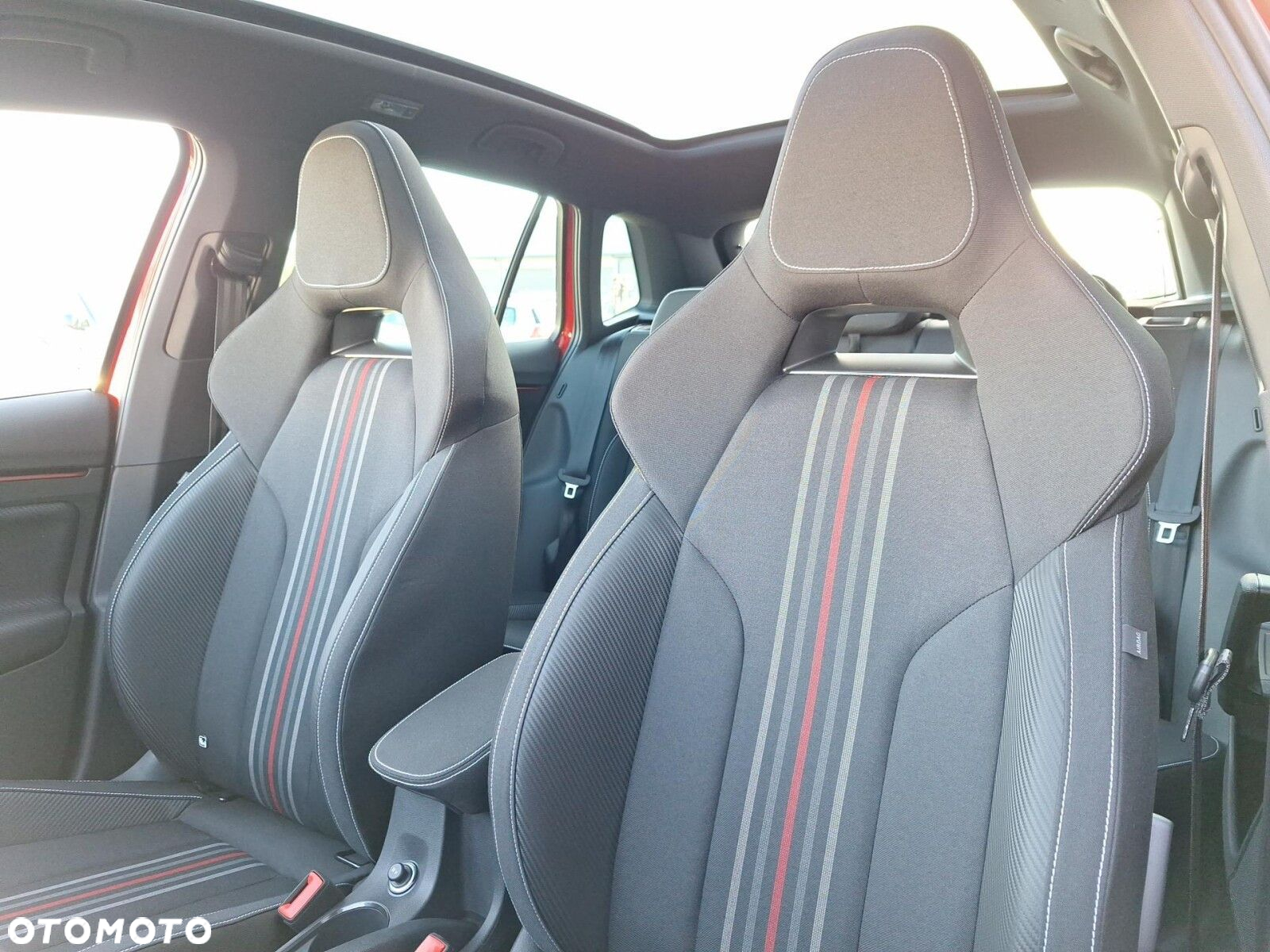 Skoda Kamiq 1.5 TSI Monte Carlo DSG - 24