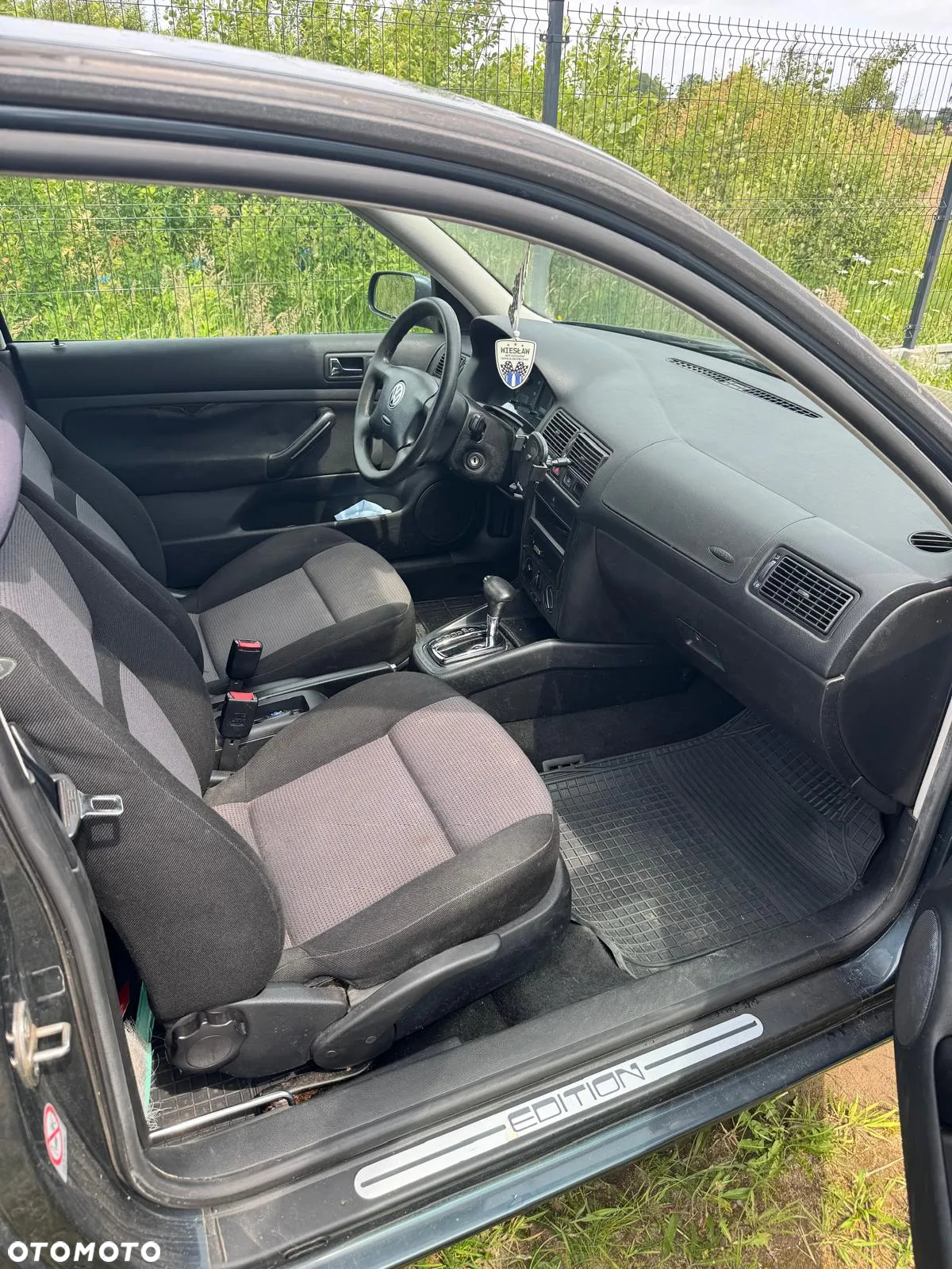 Volkswagen Golf - 9